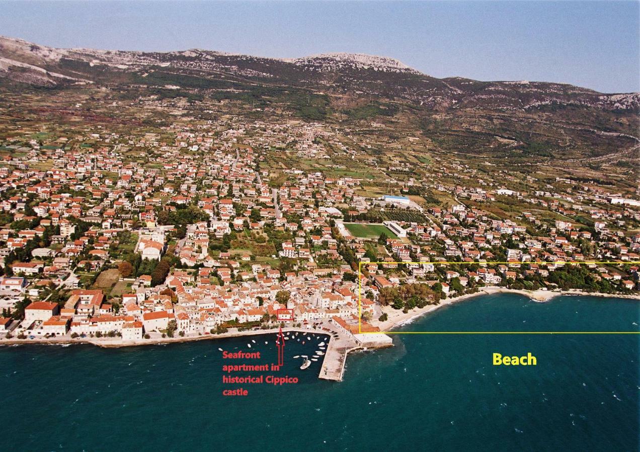 Seafront In Historical Cippico Castle Apartment *
